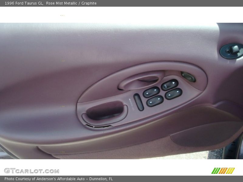 Rose Mist Metallic / Graphite 1996 Ford Taurus GL