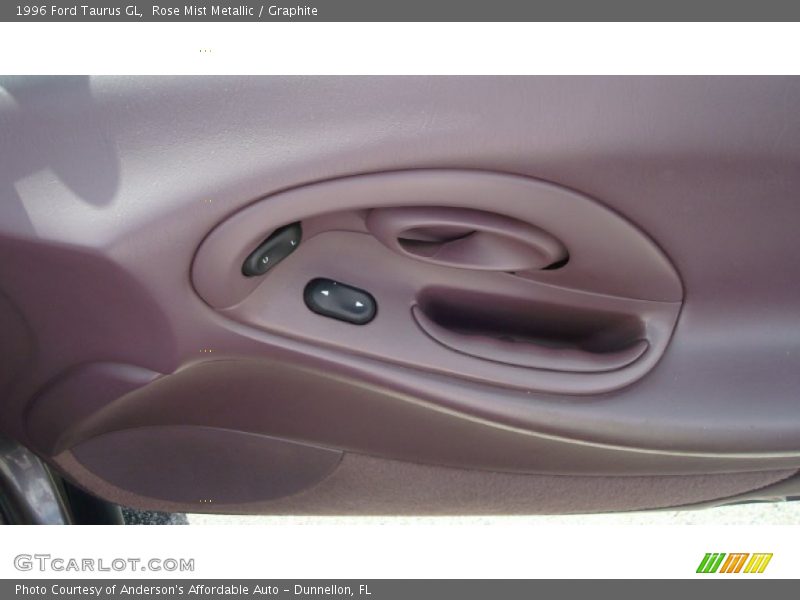 Rose Mist Metallic / Graphite 1996 Ford Taurus GL