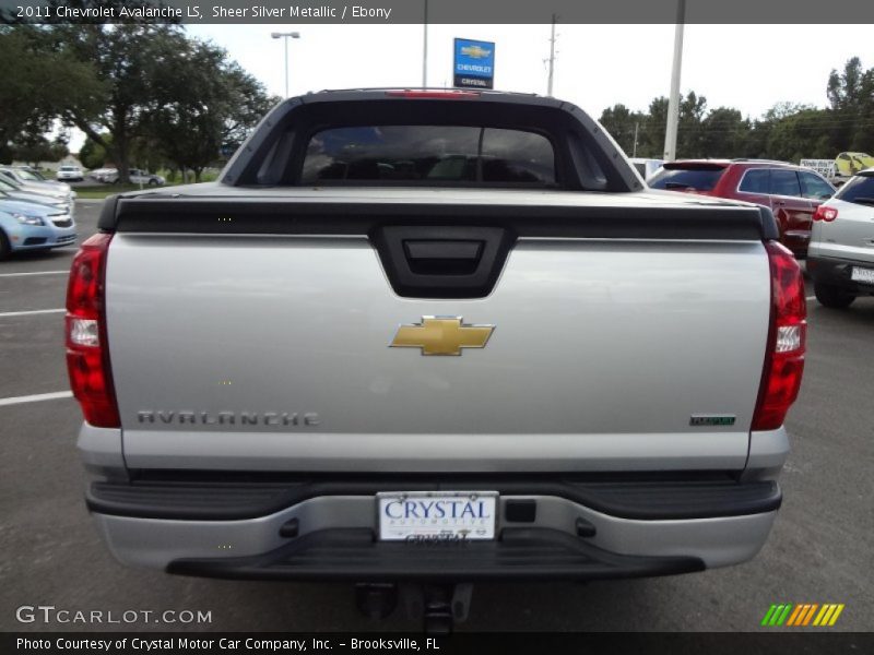 Sheer Silver Metallic / Ebony 2011 Chevrolet Avalanche LS