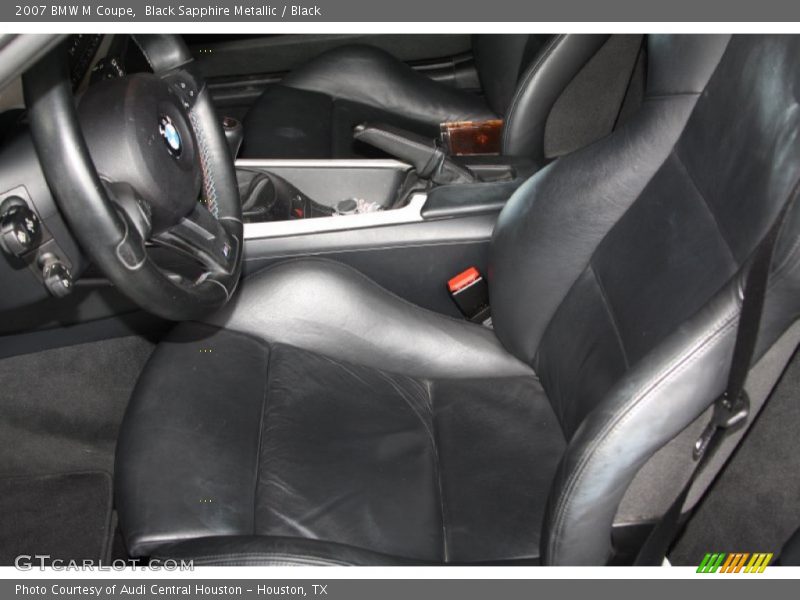 Front Seat of 2007 M Coupe