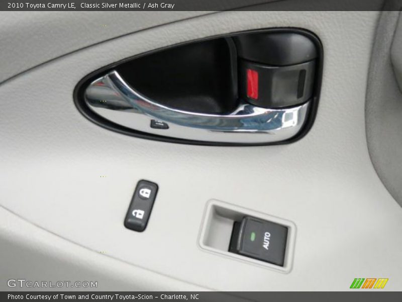 Classic Silver Metallic / Ash Gray 2010 Toyota Camry LE