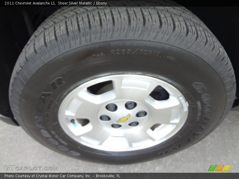 Sheer Silver Metallic / Ebony 2011 Chevrolet Avalanche LS