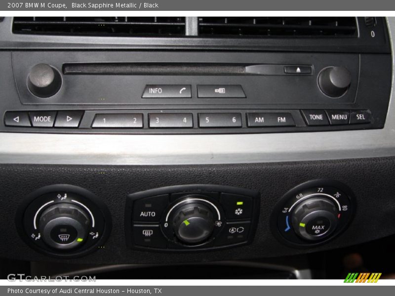 Controls of 2007 M Coupe