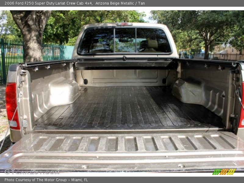 Arizona Beige Metallic / Tan 2006 Ford F250 Super Duty Lariat Crew Cab 4x4