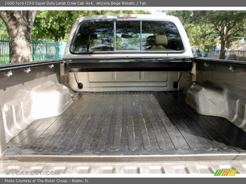 Arizona Beige Metallic / Tan 2006 Ford F250 Super Duty Lariat Crew Cab 4x4