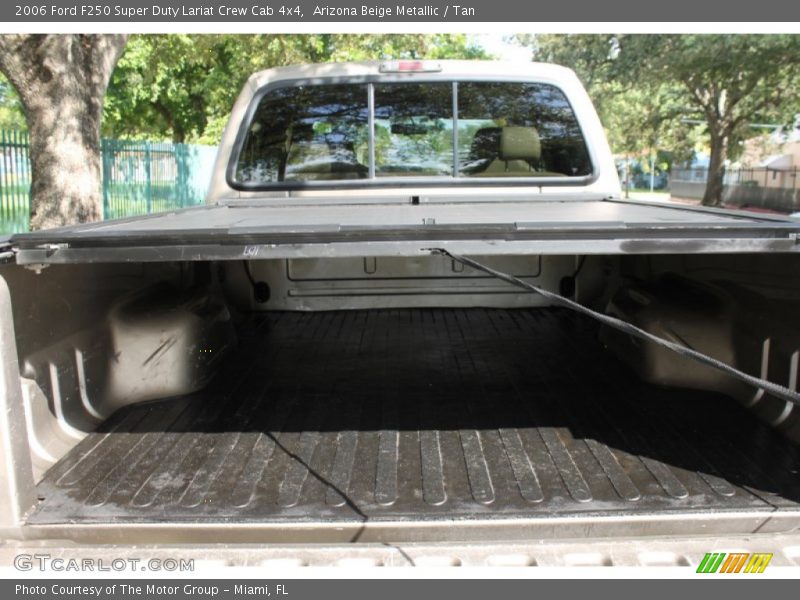 Arizona Beige Metallic / Tan 2006 Ford F250 Super Duty Lariat Crew Cab 4x4