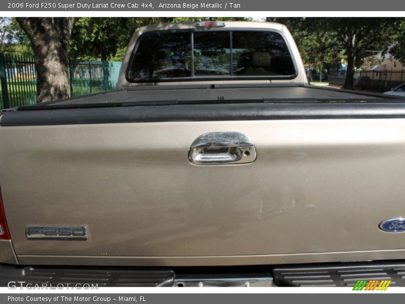 Arizona Beige Metallic / Tan 2006 Ford F250 Super Duty Lariat Crew Cab 4x4