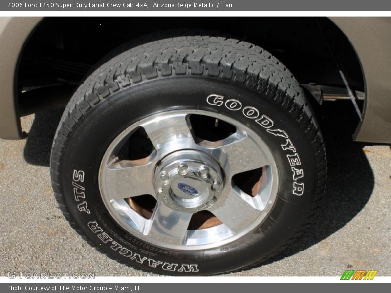 Arizona Beige Metallic / Tan 2006 Ford F250 Super Duty Lariat Crew Cab 4x4