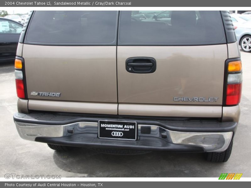 Sandalwood Metallic / Gray/Dark Charcoal 2004 Chevrolet Tahoe LS