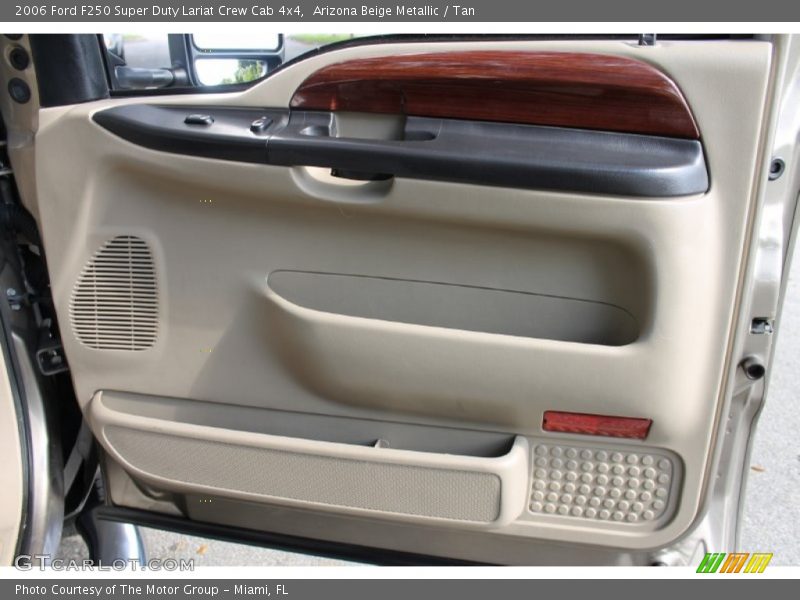 Arizona Beige Metallic / Tan 2006 Ford F250 Super Duty Lariat Crew Cab 4x4