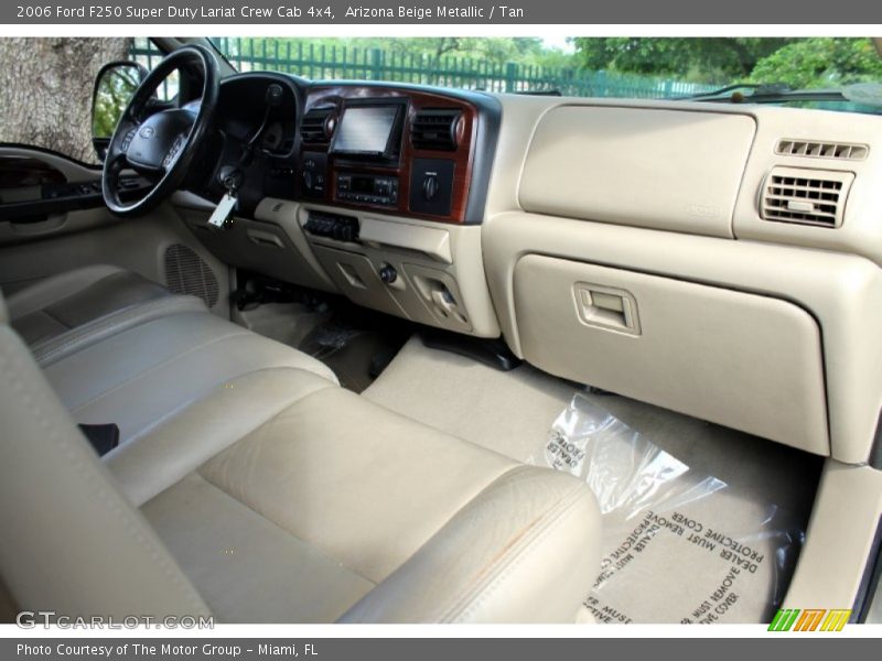 Arizona Beige Metallic / Tan 2006 Ford F250 Super Duty Lariat Crew Cab 4x4