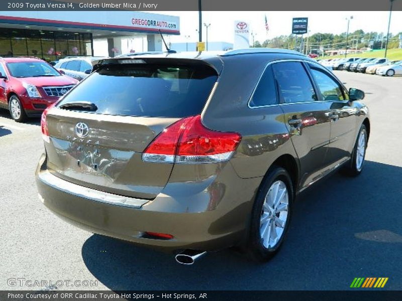 Golden Umber Mica / Ivory 2009 Toyota Venza I4