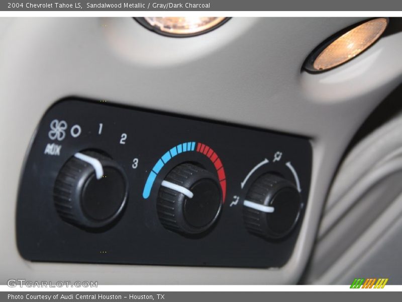 Sandalwood Metallic / Gray/Dark Charcoal 2004 Chevrolet Tahoe LS