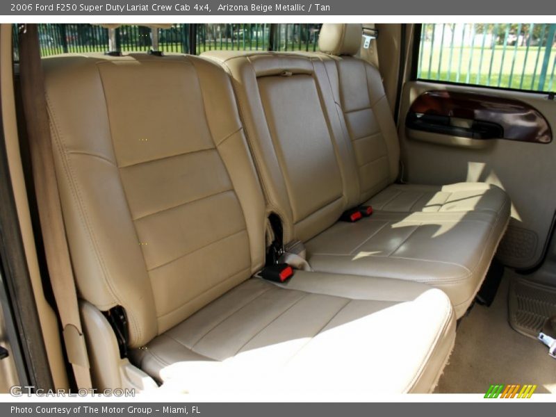 Arizona Beige Metallic / Tan 2006 Ford F250 Super Duty Lariat Crew Cab 4x4