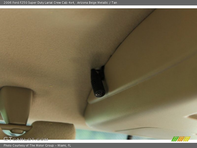 Arizona Beige Metallic / Tan 2006 Ford F250 Super Duty Lariat Crew Cab 4x4