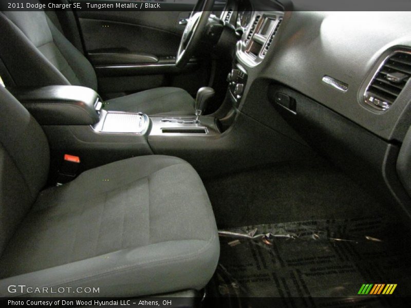 Tungsten Metallic / Black 2011 Dodge Charger SE