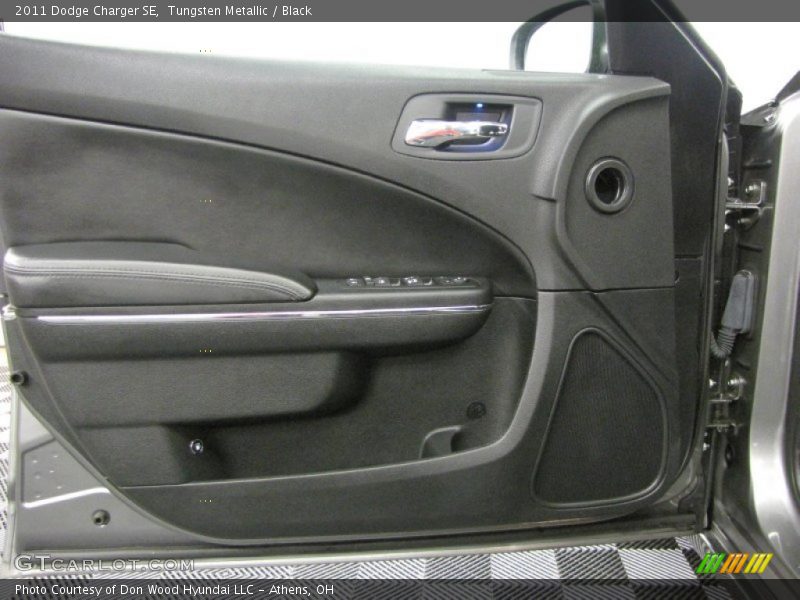 Tungsten Metallic / Black 2011 Dodge Charger SE