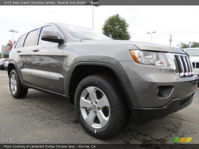 Mineral Gray Metallic / Black 2013 Jeep Grand Cherokee Laredo