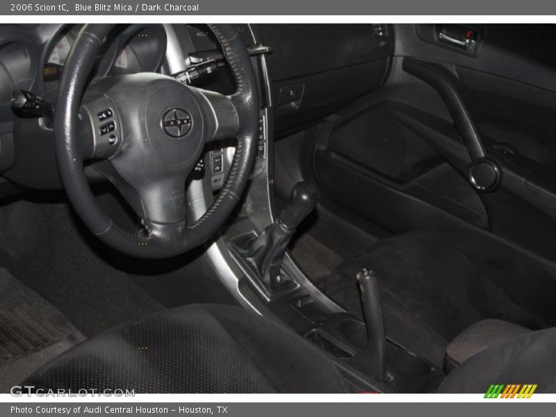Blue Blitz Mica / Dark Charcoal 2006 Scion tC