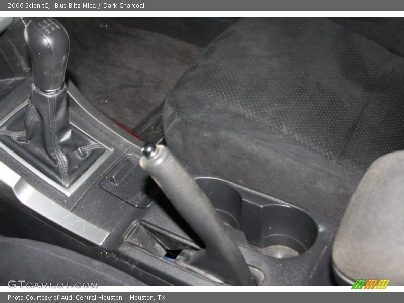 Blue Blitz Mica / Dark Charcoal 2006 Scion tC