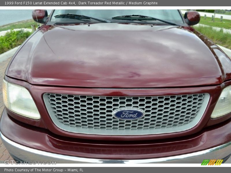 Dark Toreador Red Metallic / Medium Graphite 1999 Ford F150 Lariat Extended Cab 4x4