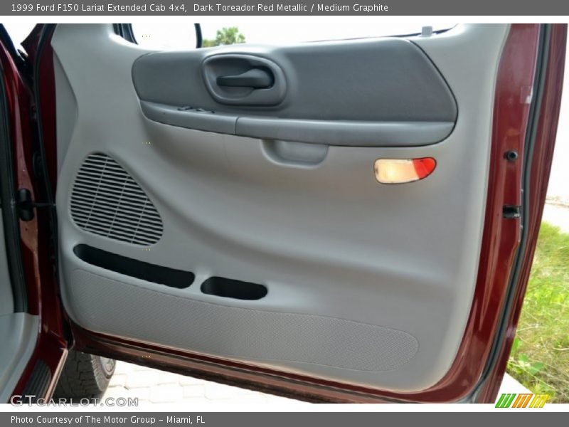 Dark Toreador Red Metallic / Medium Graphite 1999 Ford F150 Lariat Extended Cab 4x4