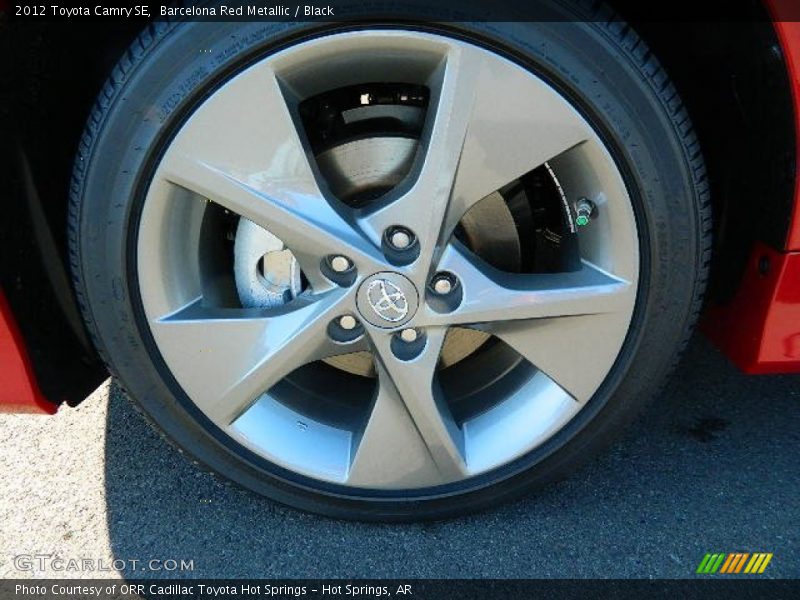 Barcelona Red Metallic / Black 2012 Toyota Camry SE