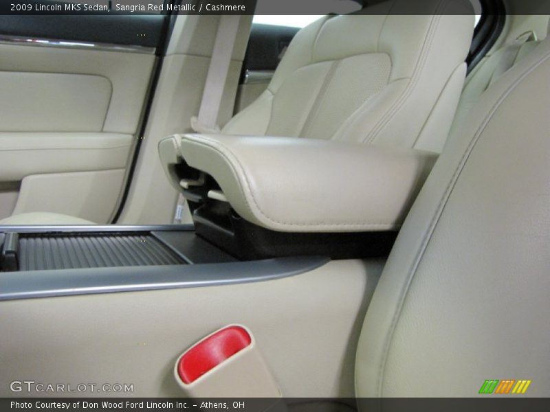Sangria Red Metallic / Cashmere 2009 Lincoln MKS Sedan