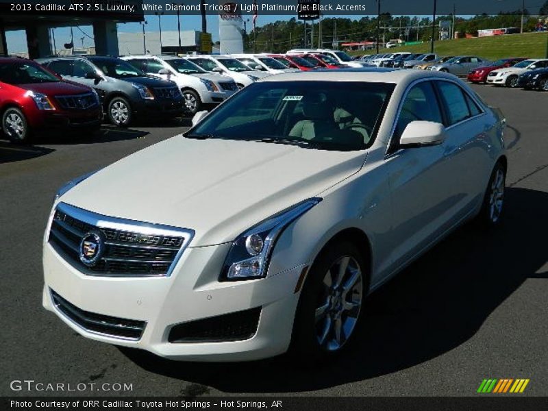 White Diamond Tricoat / Light Platinum/Jet Black Accents 2013 Cadillac ATS 2.5L Luxury