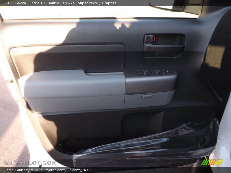 Super White / Graphite 2013 Toyota Tundra TSS Double Cab 4x4