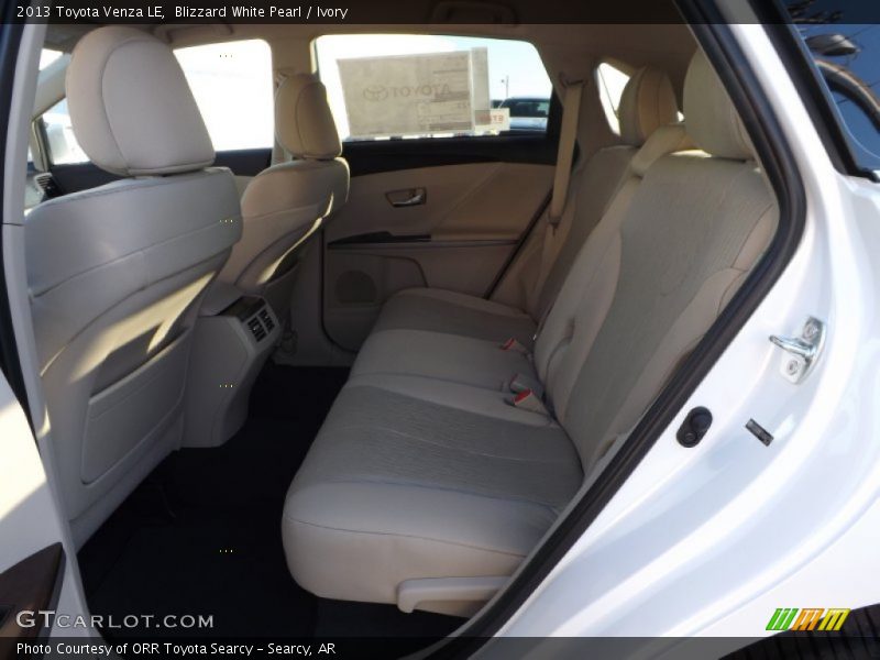 Blizzard White Pearl / Ivory 2013 Toyota Venza LE