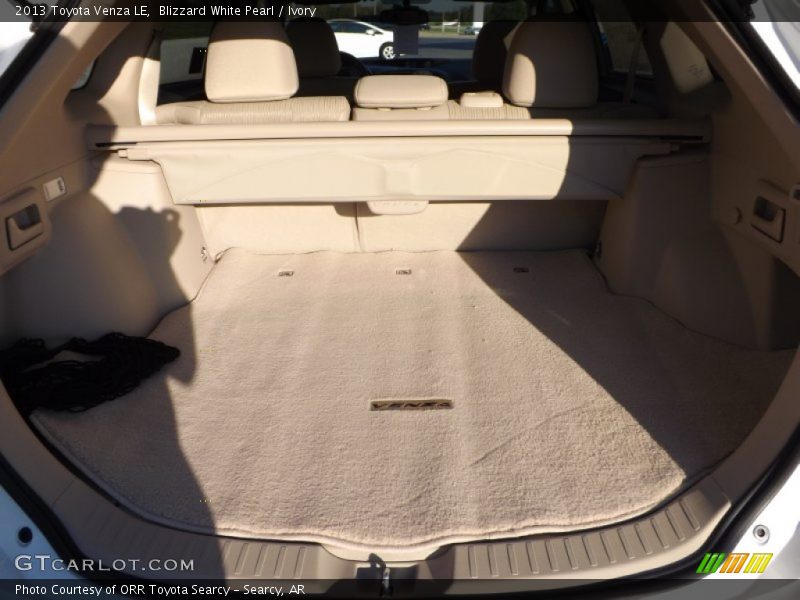 Blizzard White Pearl / Ivory 2013 Toyota Venza LE