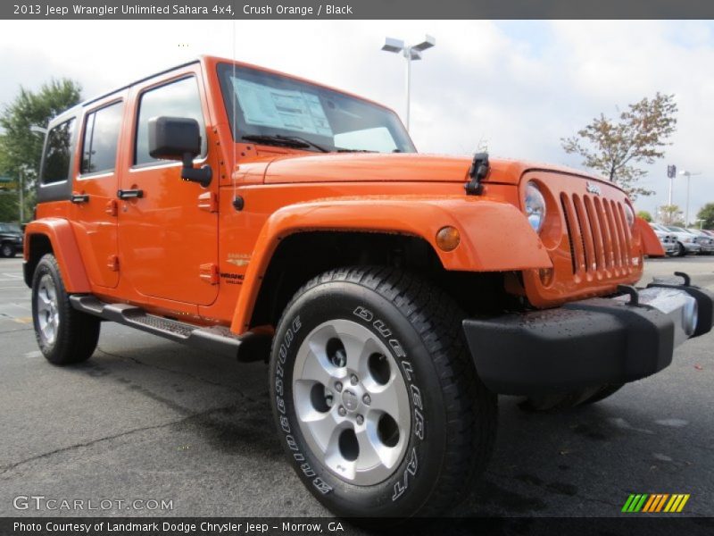 Front 3/4 View of 2013 Wrangler Unlimited Sahara 4x4