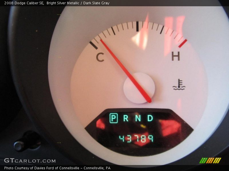 Bright Silver Metallic / Dark Slate Gray 2008 Dodge Caliber SE