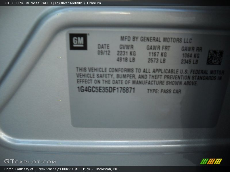 Quicksilver Metallic / Titanium 2013 Buick LaCrosse FWD
