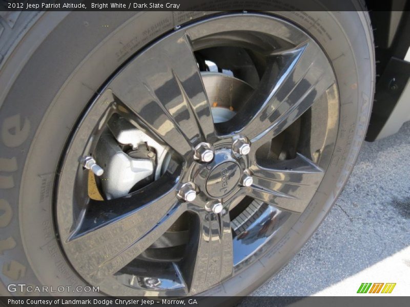 Bright White / Dark Slate Gray 2012 Jeep Patriot Altitude