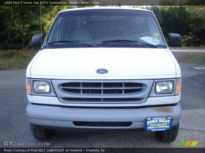 Oxford White / Grey 1998 Ford E Series Van E250 Commercial