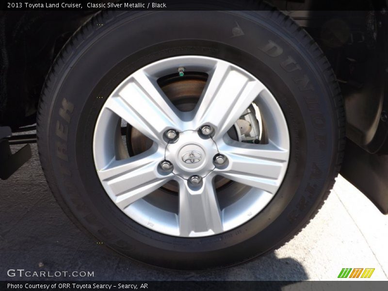 Classic Silver Metallic / Black 2013 Toyota Land Cruiser