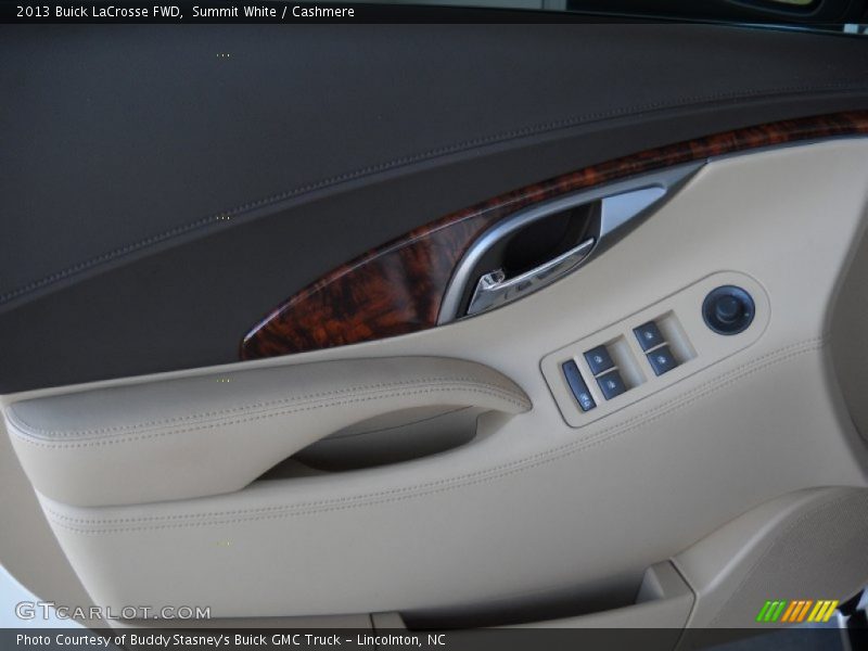 Summit White / Cashmere 2013 Buick LaCrosse FWD