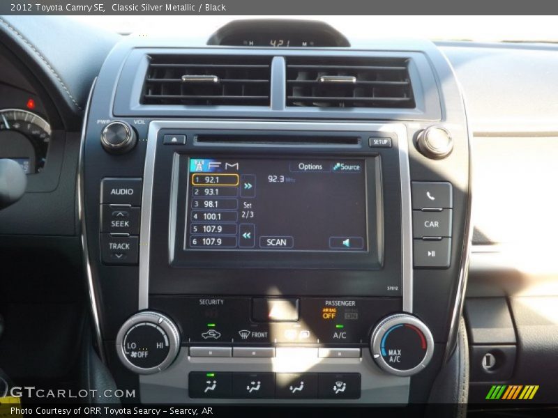 Classic Silver Metallic / Black 2012 Toyota Camry SE