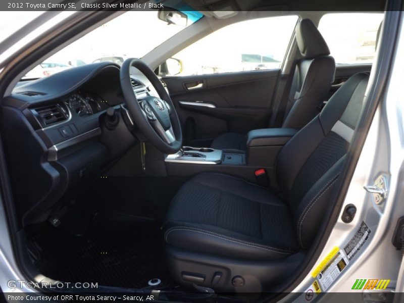 Classic Silver Metallic / Black 2012 Toyota Camry SE