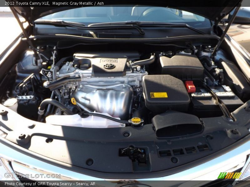Magnetic Gray Metallic / Ash 2012 Toyota Camry XLE