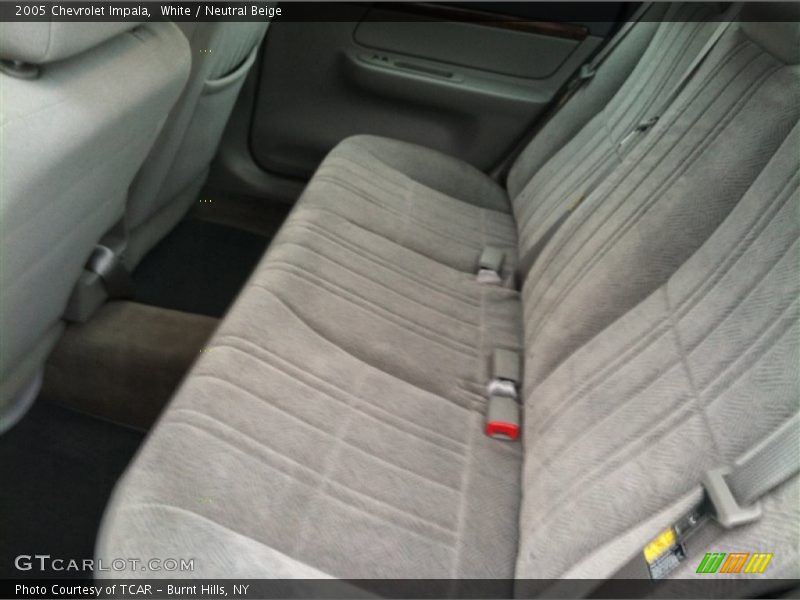White / Neutral Beige 2005 Chevrolet Impala