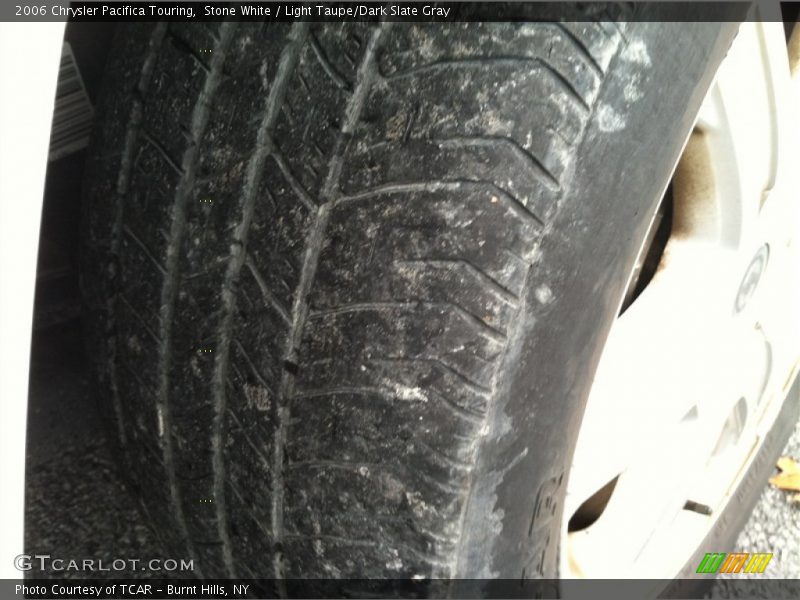 Stone White / Light Taupe/Dark Slate Gray 2006 Chrysler Pacifica Touring