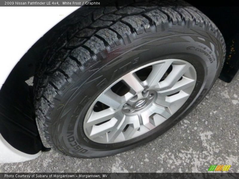 White Frost / Graphite 2009 Nissan Pathfinder LE 4x4