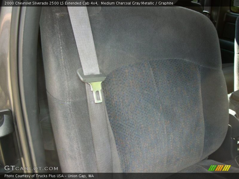 Medium Charcoal Gray Metallic / Graphite 2000 Chevrolet Silverado 2500 LS Extended Cab 4x4