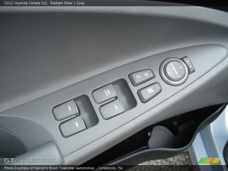 Radiant Silver / Gray 2012 Hyundai Sonata GLS