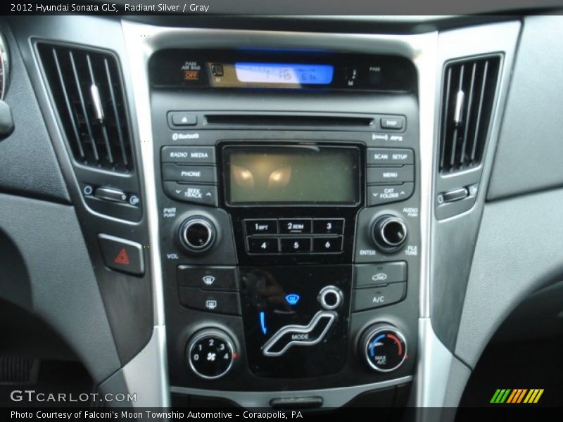 Radiant Silver / Gray 2012 Hyundai Sonata GLS