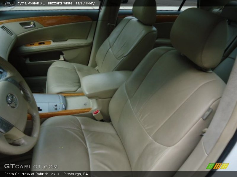 Blizzard White Pearl / Ivory 2005 Toyota Avalon XL