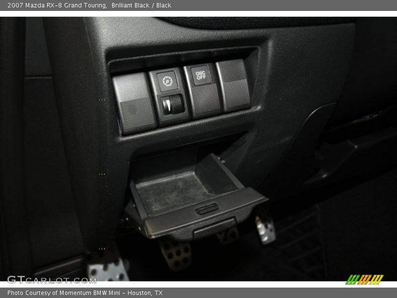 Controls of 2007 RX-8 Grand Touring